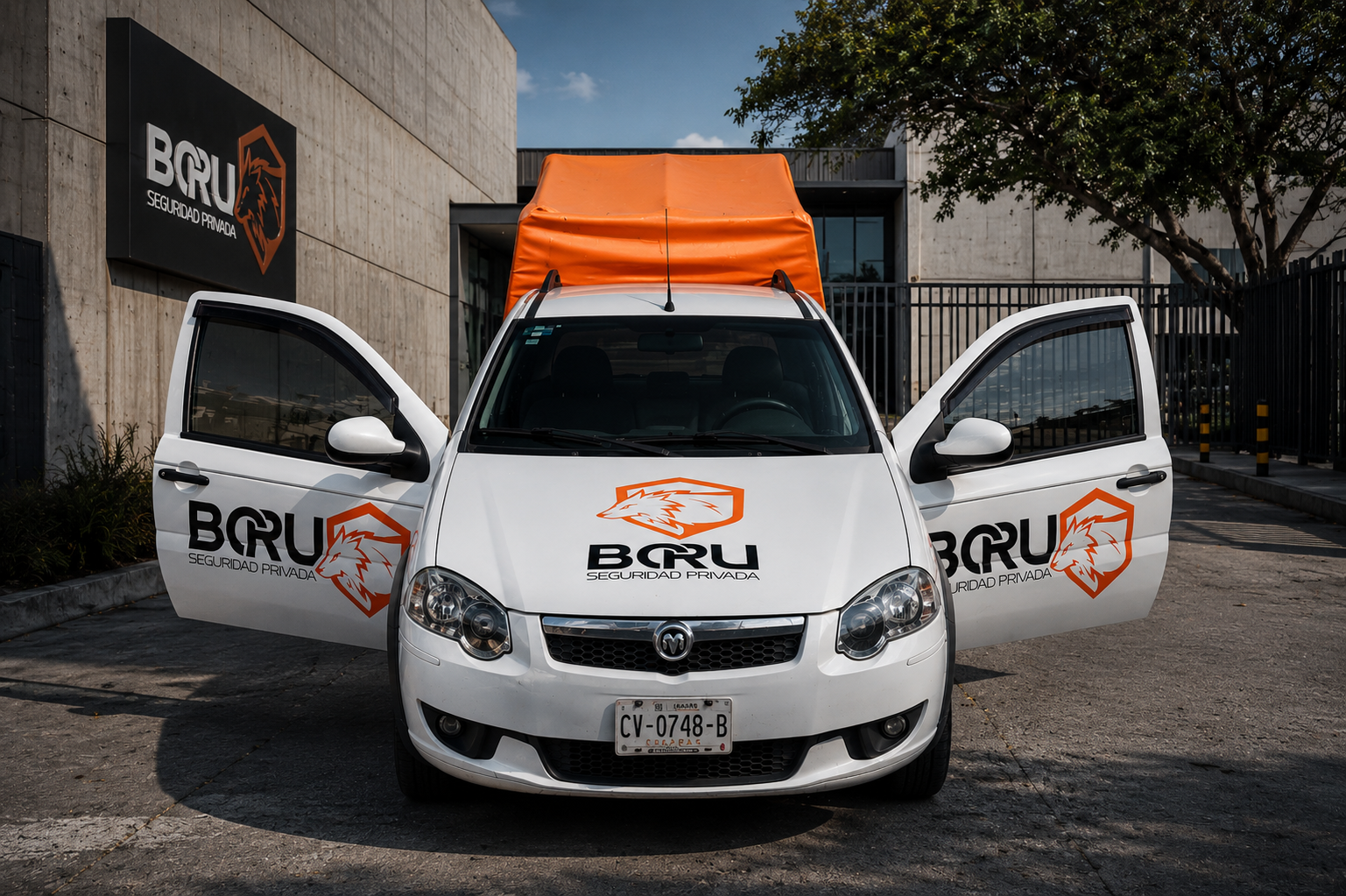 Rondines y vigilancia perimetral en vehículo BORU — BORU Seguridad Privada